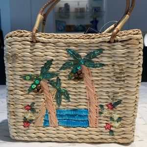 🎈HP 🎈 Vintage tropical straw purse